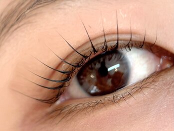 リノ(Lino)/まつ毛パーマ/パリジェンヌ