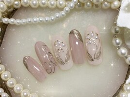 すずらんネイル