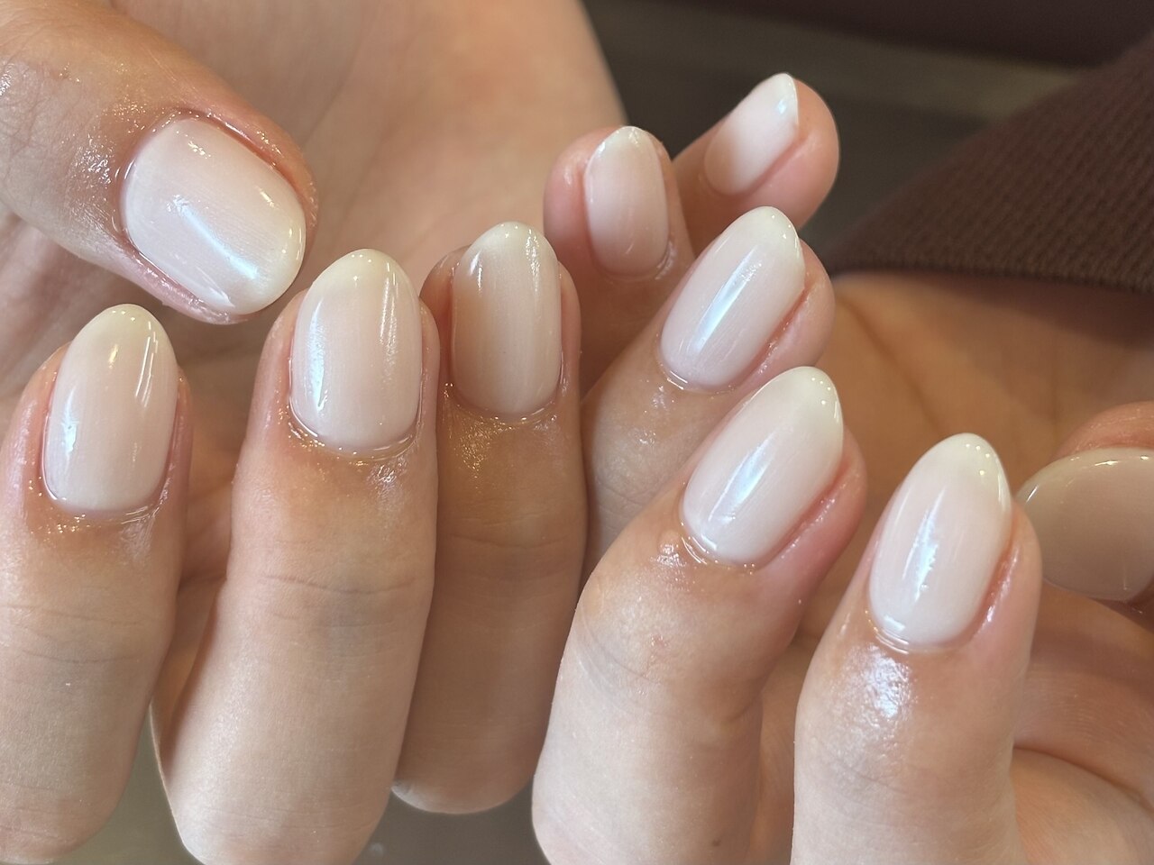 2026年冬トレンド】ホワイト ワンカラーのネイルデザイン集｜人気順