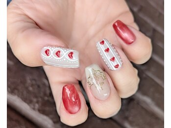 ネイルアンドアイラッシュスタジオ シュシュ(chouchou)/ニット柄×手書きアートが得意