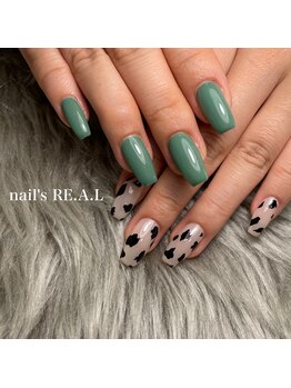 ネイルズリアル 倉敷(nail's RE.A.L)/アシメネイル