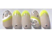 クエスト(Quest)/ぷっくりレモンネイル