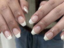 【定番フレンチネイル】6900円～
