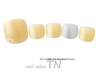 ティーエヌ 上大岡店/7月フット5900円→オフ込4500円
