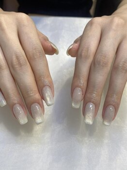 ララアンジュ(LaLa-Ange)/マグネットネイル