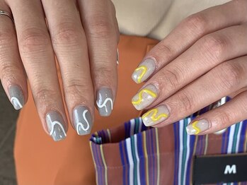 ドレス(Dress nail＆eyelash Lolonois)/砂ジェル　うねうねネイル