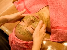 剥けないハーブピーリング☆REVI陶肌トリートメント