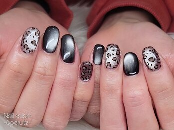 ヒョウ柄マグネットネイル