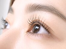 ビューティースクールアンドサロン アイズ 東大宮店(Beauty School & Salon I's)の雰囲気（しっかり上がる！次世代の根元立ち上げまつげパーマ大人気！）
