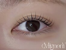 ミニョン ワイ(Mignon Y)/lush lift design ♪