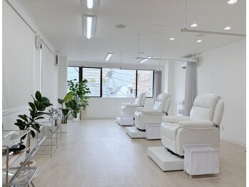 ソユ(Soyu)の写真/【19時まで受付OK】《まつげパーマ¥3800》忙しい毎日でも◎お仕事前後でも通いやすいプライベートサロン＊