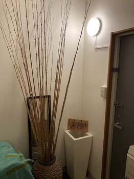 ファルーカ/エントランス