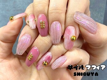 ネイルマフィア 渋谷(NAIL MAFIA)/バカラネイル/ニュアンスネイル