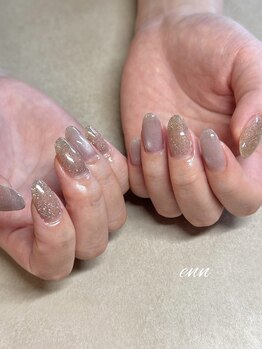 エン(enn)/マグとフラッシュでキラキラに