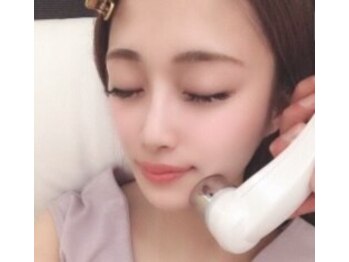 コガオファクトリー 旭川院(KOGAO FACTORY)の写真/【時短で改善】４D超音波毛穴洗浄で透明感UP!「くすみが気になる」と感じる方へ化粧ノリが変わるプロのケア