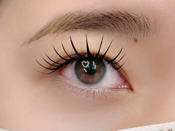 マティエ 薬院店(Matie)の写真/エクステの種類が豊富♪ダブルフラットラッシュや最新技術ブリスラップで濃さ、軽さ、モチの良いトコ取り♪