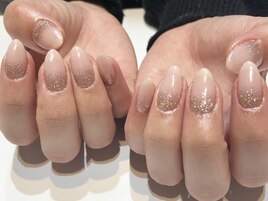 上品逆グラデデザイン