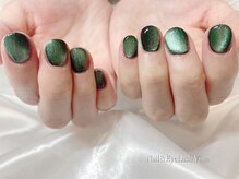 ネイルアンドアイラッシュヴィーナ ゆめタウン廿日市店 (Nail&EyeLash Vina)/マグネットネイル