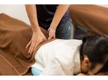 B&S航平整骨院/背中～腰