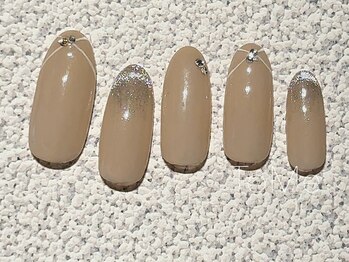 トゥーミー(To Me)/トレンドネイル