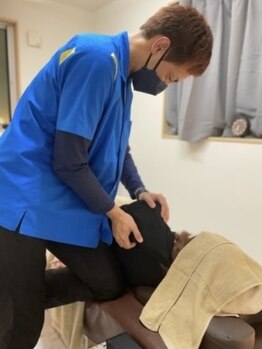 おひさま整体の写真/ズーンと辛い、重くてどんより…そんなしつこい首・肩のつらさの改善は『おひさま整体』にお任せ!