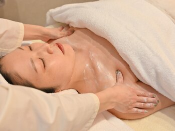 リシェル(Richelle)/●デコルテケア