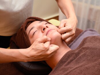 ポラリス(polaris)/ゴリゴリ小顔リンパマッサージ