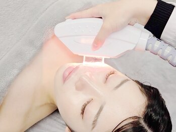 リノア(LINO’A)の写真/顔脱毛でお化粧ノリUP♪お顔の産毛を脱毛して、ワントーン明るいお肌に♪お化粧ノリも変わります！