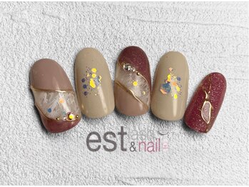 エストラッシュアンドネイル 銀座店(est lash&nail)/ゴールドラインネイル