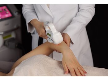 グリーンライツ(GREEN LIGHTS’)/両腕脱毛