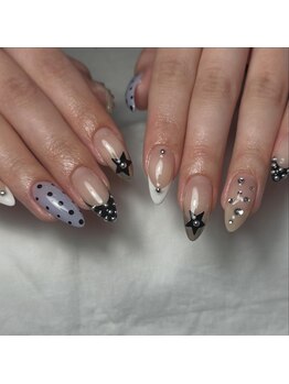 ネイルアトリエビー(nail atelier be’)/個性派デザインフレンチ