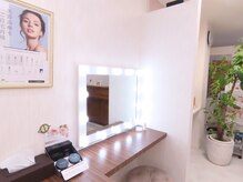 ミヨン(miyong)/ちょっとしたメイク直しに