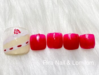 リラ(RIRA)/ケーキフットネイル