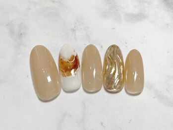 ネイルアンドアイラッシュサロン ミッタ(Mitta)/￥6900-