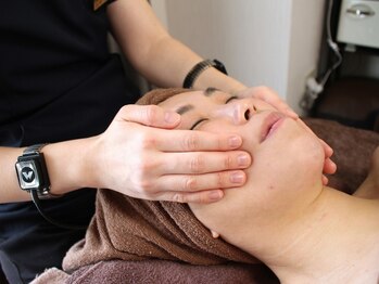 エソール(essor)/WINBACK顔筋マッサージ♪