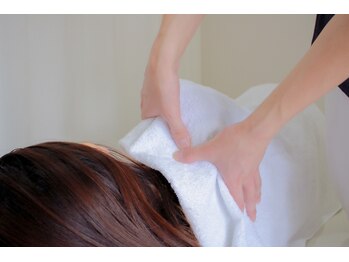 ポプラル鍼灸整体院/施術の様子