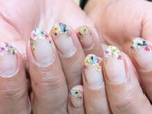 ピーナ ネイルアンドビューティー(Pina nail&beauty)の雰囲気(ご希望画像お持込下さい♪クリア+押し花フレンチ♪オフ込120分)