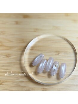 ファレノホワイト/定額ネイルデザイン/冬