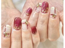 爪を傷めないパラジェル導入！季節のデザインもお任せください☆