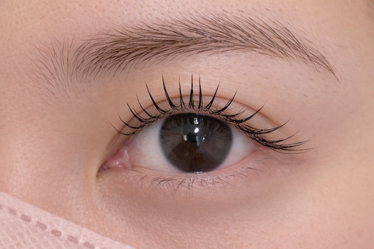 【他店オフ無料】最軽量まつエク☆フラットラッシュ120本