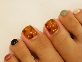 秋のフットネイル。