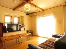 新リンパサロン 八幡山/明るい空間で