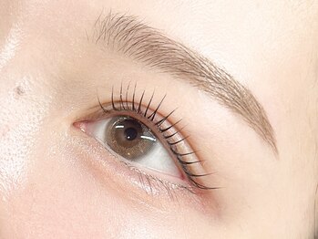 アイミゥ 表参道(IMIU）/まつげパーマ/眉毛ワックス