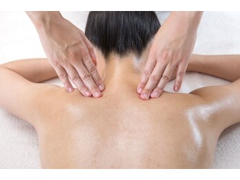 ヴァン ベール 那覇店/ブライダル体験【背中美白】