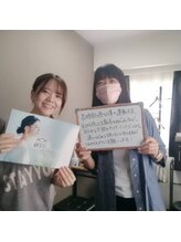 銀座deりらく/表情筋もみほぐしで小顔ケア