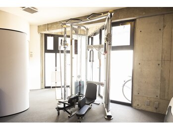 岩川治療院/ケーブルクロストレーニング