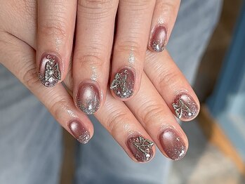 オーク 兵庫(OAK)/蝶々ネイル