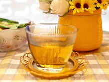 青元整体の雰囲気(施術後はあたたかいお茶/冷たいお茶をご用意いたします♪)