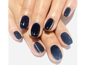 カラン 焼津店(CALIN)/シンプル深めネイビー