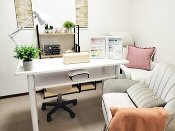 ラピスネイル(Lapis nail)の写真/【碧南にNEW OPEN】気分の上がる指先を叶えます♪定額メニューも◎フィルインもお選びいただけます
